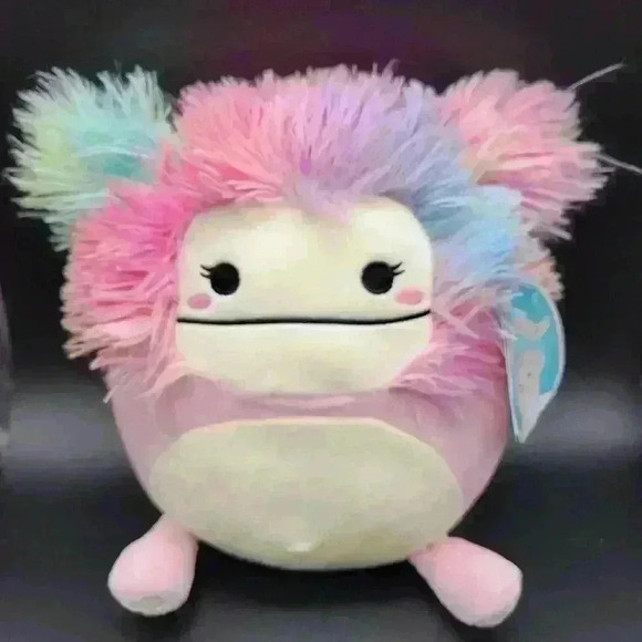 Squishmallows Caparinne RARE the Pink Rainbow Bigfoot NWT Multicolor - Picture 1 of 7